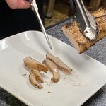 なかや - ミノをマスターがカットしてくれます