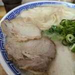 純とんこつ無双 - チャーシュー　脂身が少なくちょっと固め