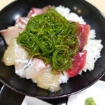 日本料理みうら - 海鮮丼♪別角度♪