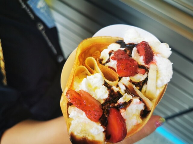 ふわふわクレープ屋さんopen』by SABO_0901 : 88cafe (ハチハチカフェ