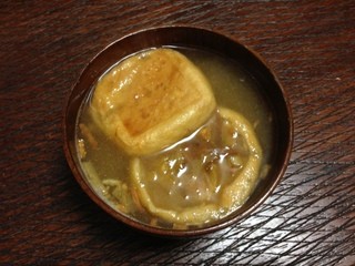 Hayashikyuuemon shouten - お湯を投入して、お好み焼き風スープの出来上がり〜ｗ