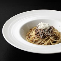 牛挽肉の赤ワイン煮込みソース スパゲッティ