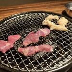 焼き肉 ホルモン まる金 - 