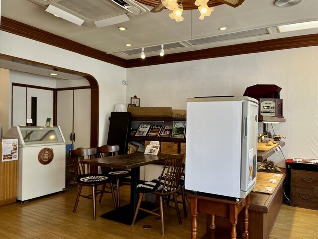 Zushi Curry ＆ Pan-ya LeuCocoRyne photo 4