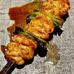 とり茶太郎 - 大好物の比内地鶏のはらみ　葉大蒜が素晴らしい！