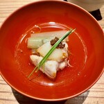 とり茶太郎 - 最初は椀物　山形地鶏の揚げ出しです