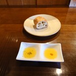 ラトリエ まる耕 - ◯パン
モッチリ感もあるフランスパンとなる。
オリーブオイルに浸けて食べるのが
オススメと話されていたけれど、、、