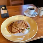 Kafe Yuki Kagure - きなこのパンケーキと有機栽培コーヒー