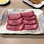 Sumibiyakiniku Nagomi - タン塩。