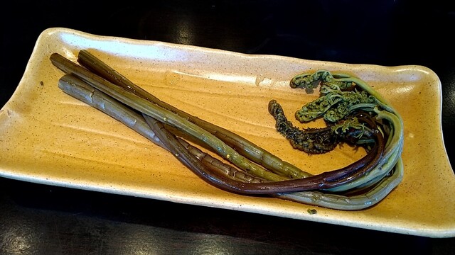 御食事処　ほたる - 小国（そば）の写真