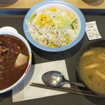 松屋 - 料理写真:ごろごろチキンカレー、ロカボ野菜