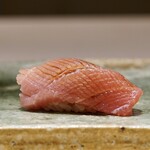 鮨 四心 - 大トロ