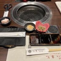 近江牛専門店 万葉 まえだ亭 - 