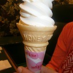 ラッキーピエロ - HONEY TOP