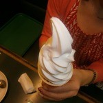 ラッキーピエロ - シルクバニラソフト（220円）