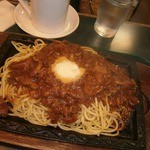 鉄板ミートスパゲッティ（600円）①
