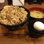 伝説のすた丼屋 - すた丼(並)