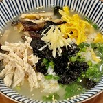 焼鳥 せきね - 締めは鶏飯です　出汁が効いていて大変美味しい　大満足です