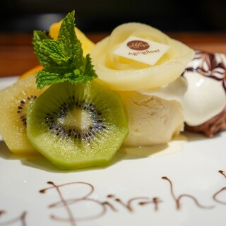 季節のデザートやアニバーサリー利用におすすめ！