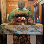 Seminare 카루이사와 - 어스 오븐은 자연 유래 재료로 만든 흙 오븐입니다.