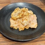 焼肉 岳 - 牛テッチャン(シマ腸)、550円