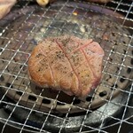 焼肉 岳 - 厚切り牛タン