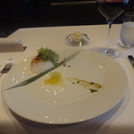 レストラン マノワ - （本日のお魚料理）和歌山のホウボウのポワレ