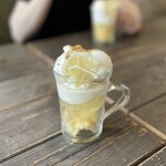 カフェブルー - レモンとマスカルポーネのミニパフェ（680円）