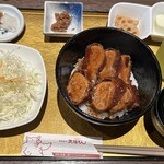 212113456 - みそひれかつ丼御膳…税込1570