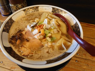 すごい煮干ラーメン凪 - 