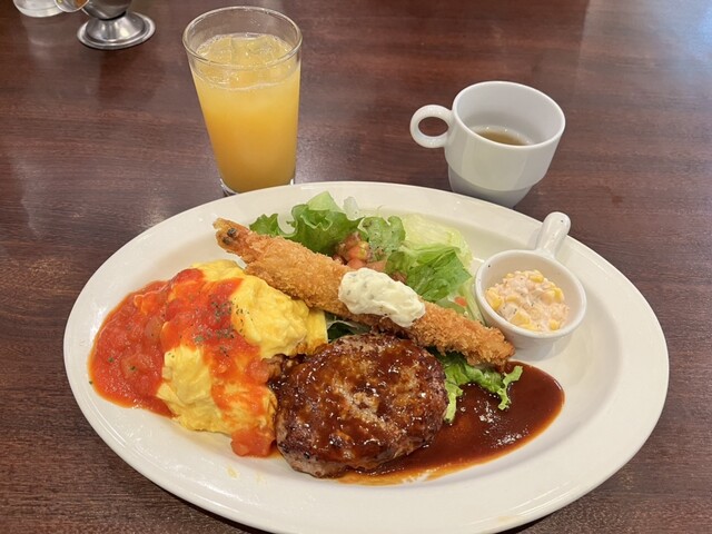 ディーズハピネス イオンモール石巻店のハンバーグ｜蛇田