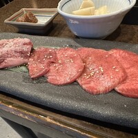 炭火焼肉 日本橋イタダキ - 