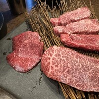 炭火焼肉 日本橋イタダキ - 