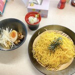 ラーメンさんぱち - 料理写真:ざるラーメン