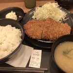 松のや - ロースかつ定食ご飯大盛り。