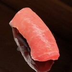 鮨 あらい - 腹カミの中トロです