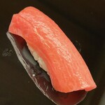 鮨 あらい - 腹カミの大トロです