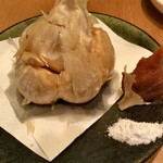 サンチャ フカミ - にんにく揚げ