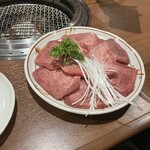 秋葉原 炭火焼肉 たん清 - 