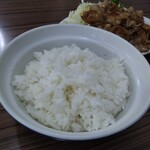 Yanagiya - ご飯はドンブリ