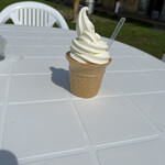 ヤツレン ソフトクリーム売店 - 