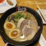 虹橋食堂 - 白湯ラーメン