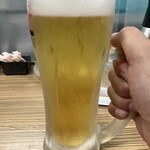 餃子の王将 - 生ビールは容量が少な目。