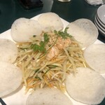 SAIGON RESTAURANT - パパイヤサラダ