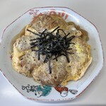 花岡食堂 - カツ丼アタマ