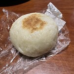 ドライブイン・松原湖 - 【2023.7.23(日)】テイクアウトしたおやきをお酒を飲みながら食べました