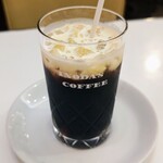 イノダコーヒ - ロールパンセット1050円 アイスコーヒー