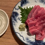 炉ばた　大謀 - 生本まぐろ(850円)