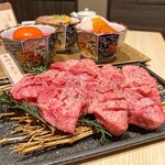 精肉卸問屋直営焼肉店 牛次郎 - 