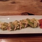 炭歌集 - ささみとアボカドのわさびソース